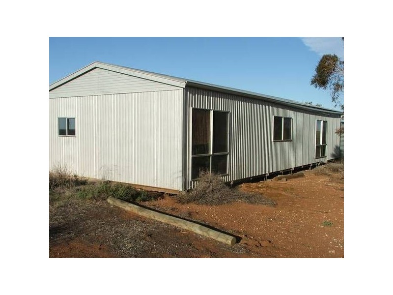 Pohl Road, Sanderston SA 5237