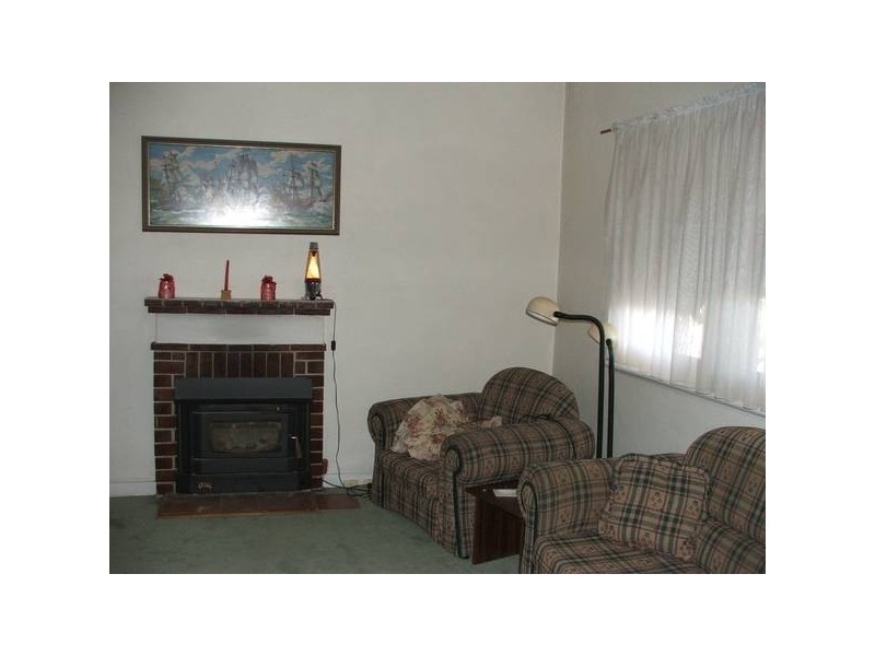 54 Anzac Avenue, Swan Reach SA 5354