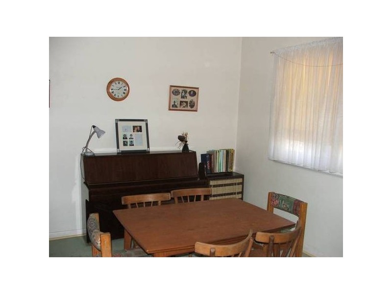 54 Anzac Avenue, Swan Reach SA 5354