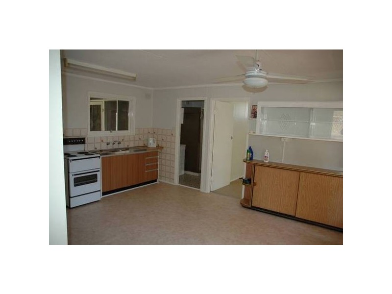 6 Conner Rd, Swan Reach SA 5354