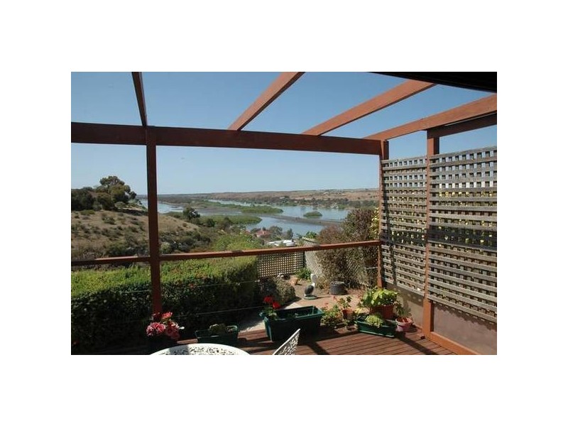 3 Murray Cres, Mannum SA 5238