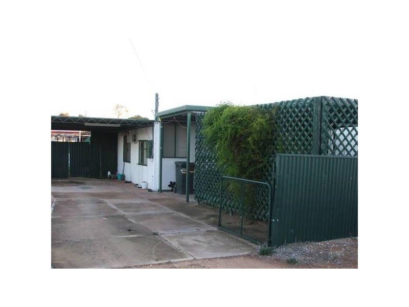 25 Horstmann Crescent, Swan Reach SA 5354