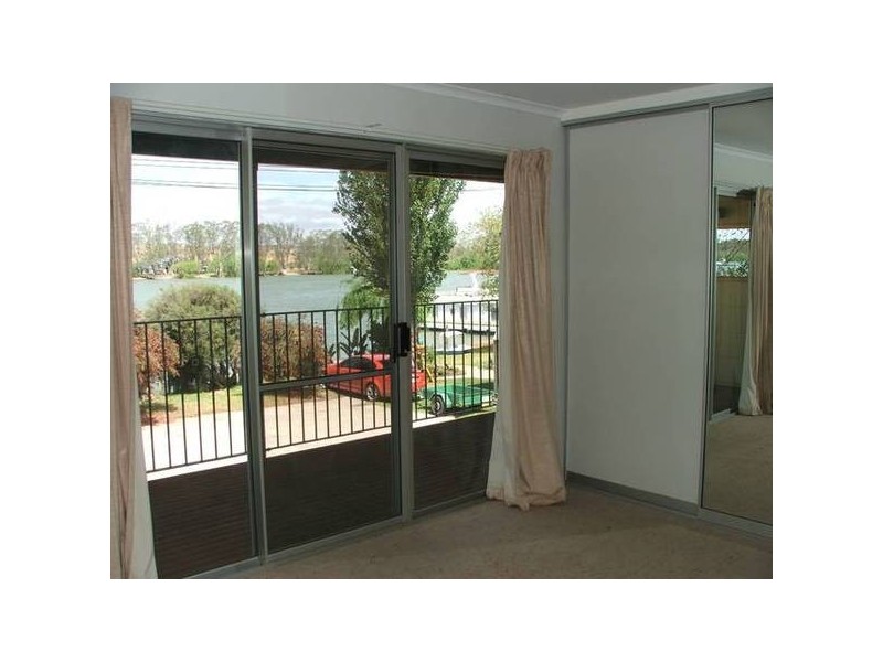 30 Randell Street, Mannum SA 5238