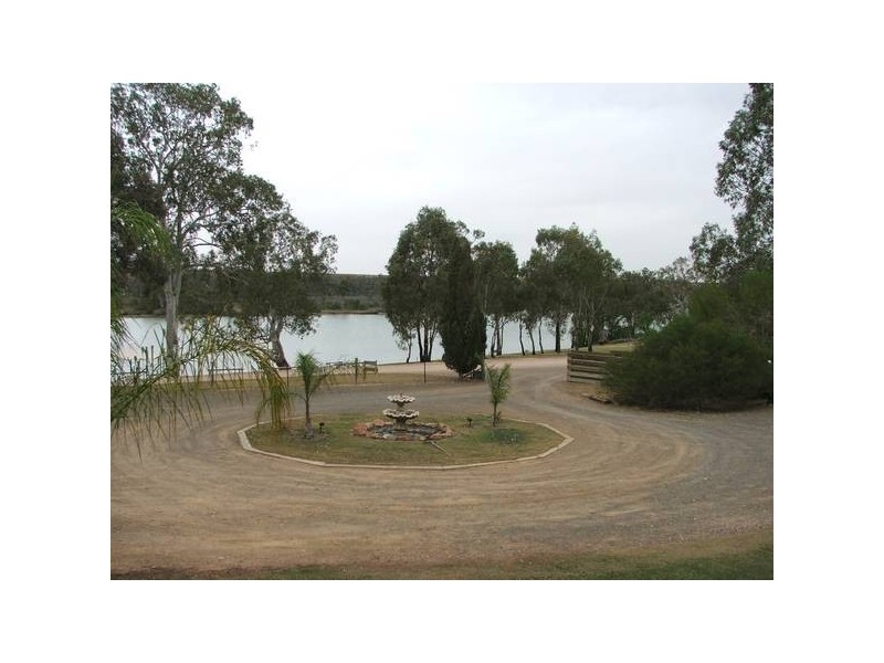 Lot 7 Punyelroo Road, Punyelroo SA 5354