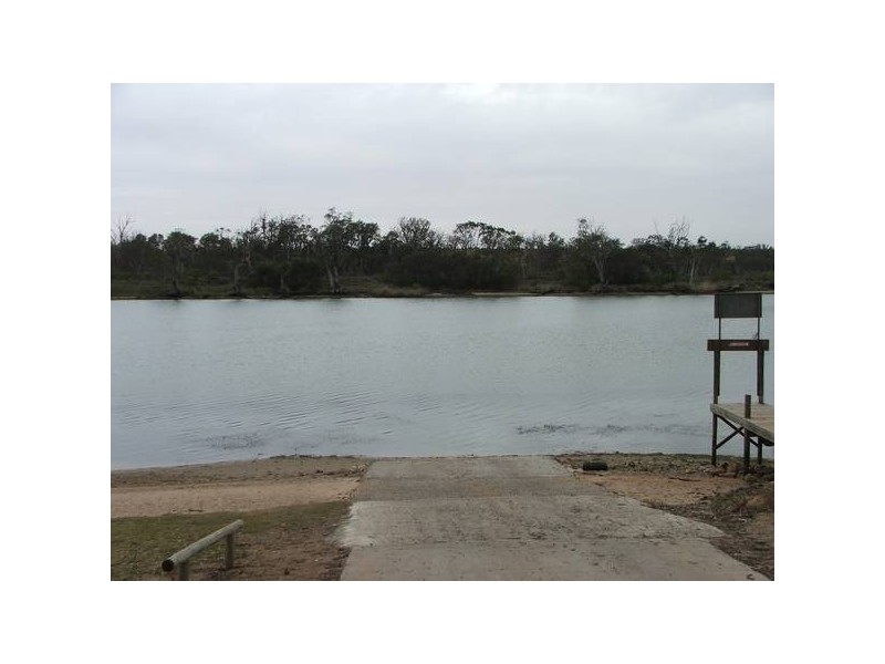 Lot 7 Punyelroo Road, Punyelroo SA 5354