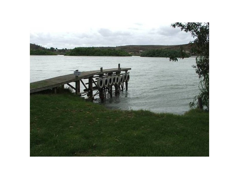 11 Murray Terrace, Cowirra, Mannum SA 5238