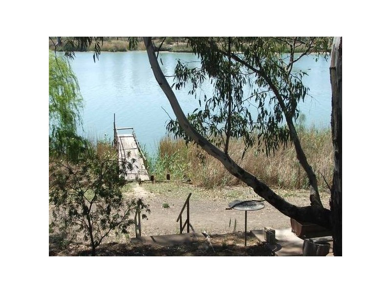 7 Victoria Street, Swan Reach SA 5354