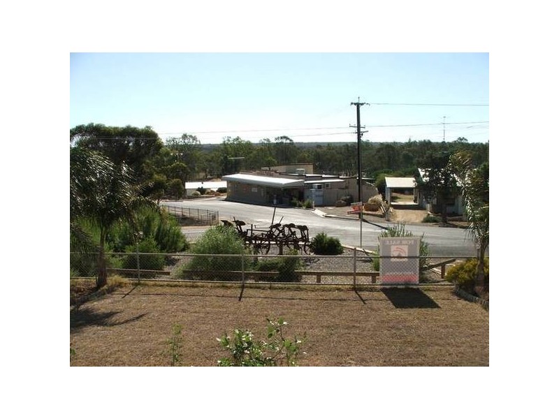 58 Anzac Avenue, Swan Reach SA 5354