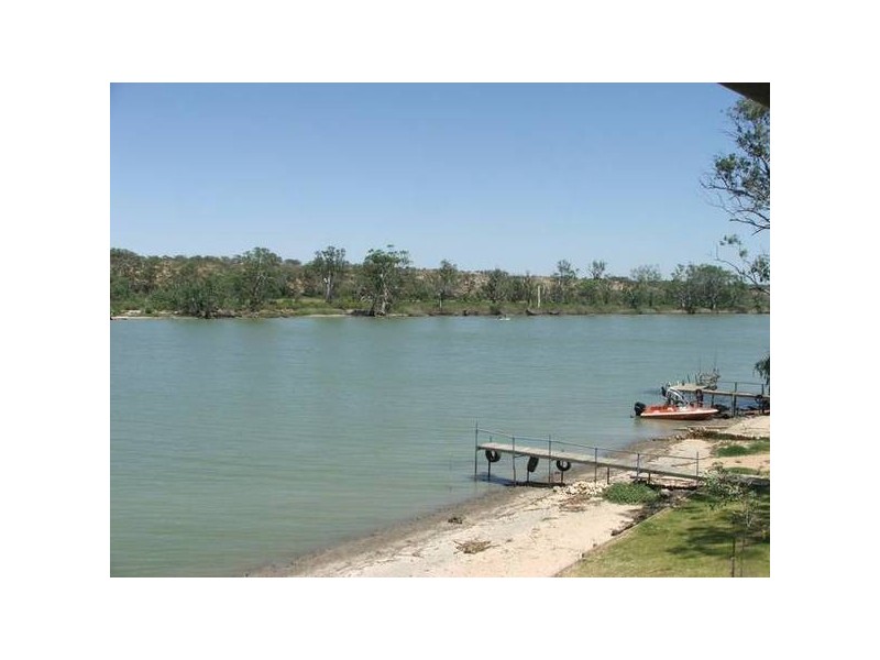 9 Riverside Drive, Big Bend, Swan Reach SA 5354