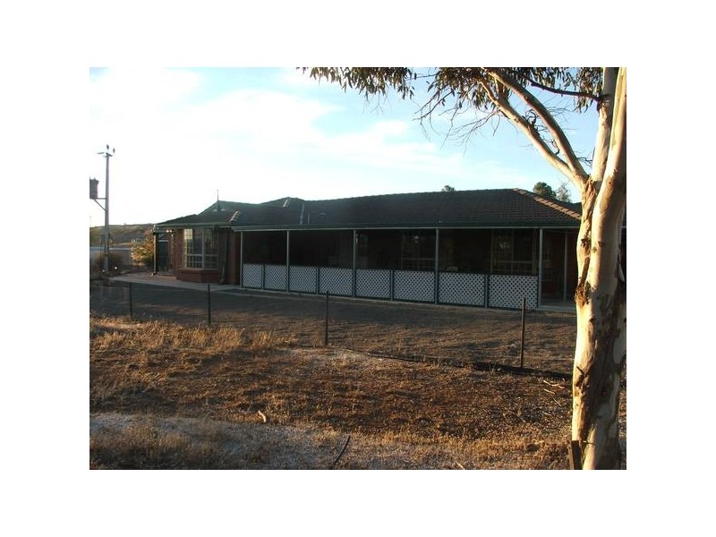 36 Adelaide- Mannum Road, Tungkillo SA 5236