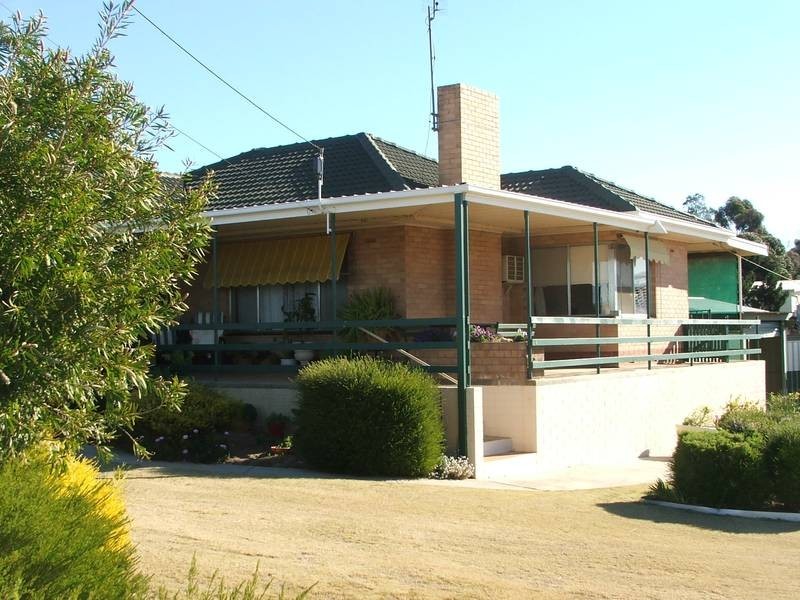 3 Esplanade, Mannum SA 5238