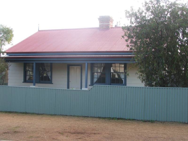 3 Queen Mary Street, Mannum SA 5238