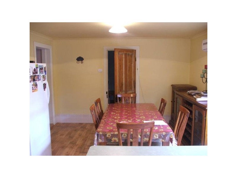 8 Victoria Street, Mannum SA 5238