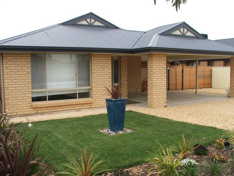 12 Walker Avenue, Mannum SA 5238