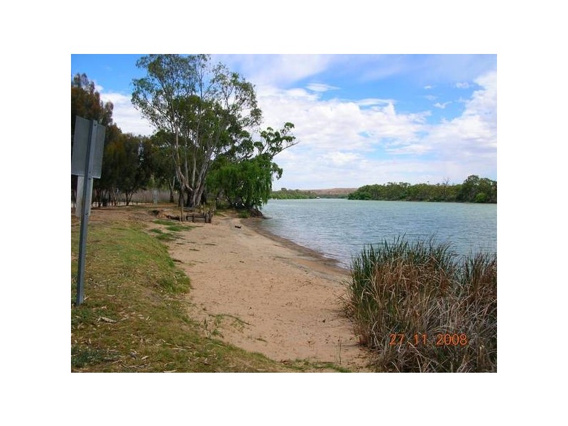 Allot 132 East Front Road via Younghusband, Mannum SA 5238