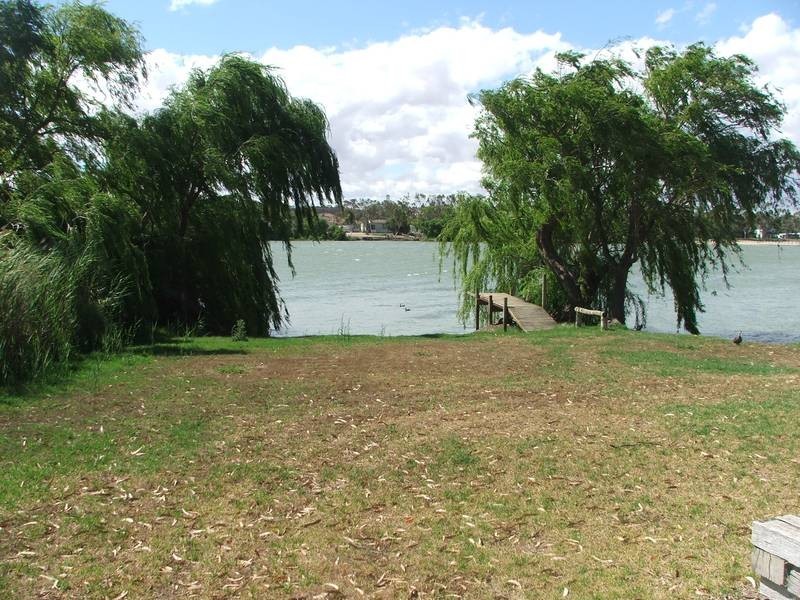 Allot 1 East Front Road, Younghusband SA 5238
