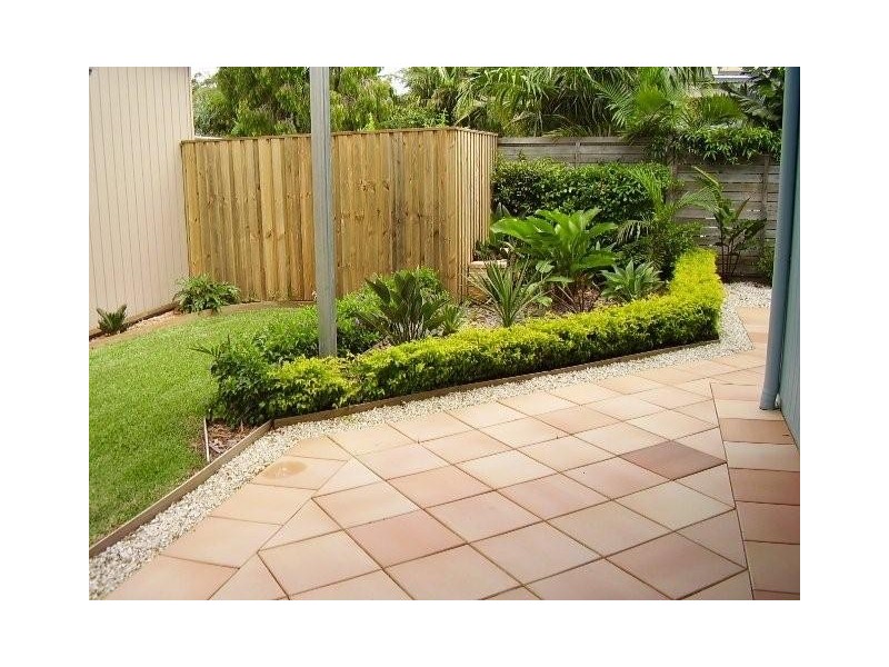 6/3 Sallywattle Drive, Suffolk Park NSW 2481