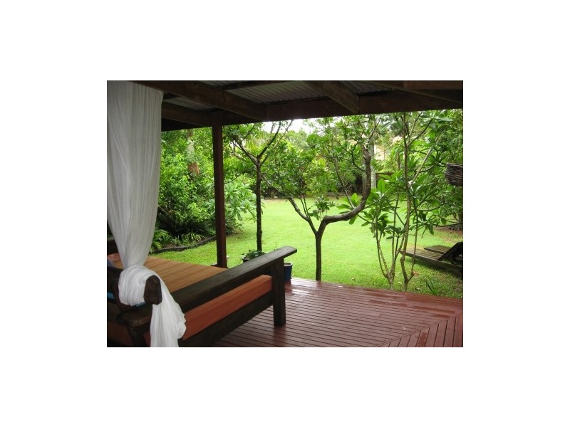 8 Oceanside Place, Byron Bay NSW 2481