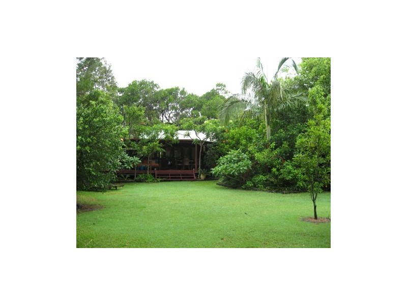 8 Oceanside Place, Byron Bay NSW 2481