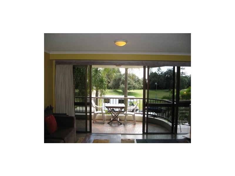 8/62 Lawson Street ‘Pacific Apartments’, Byron Bay NSW 2481