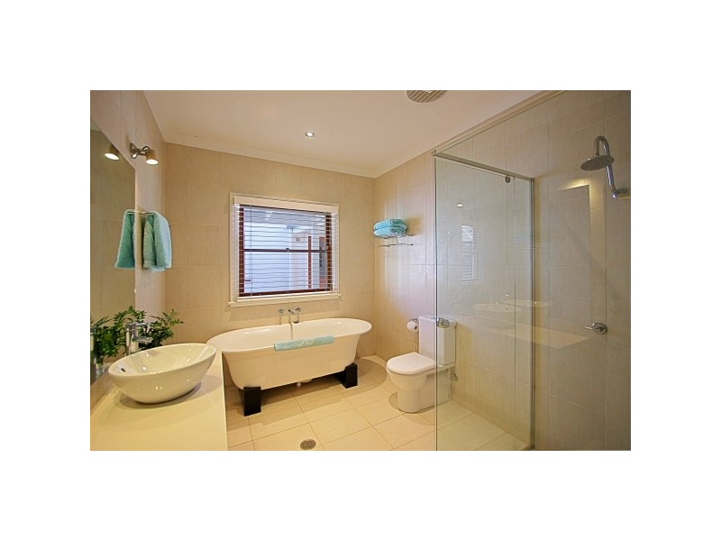 12 Magnolia Place, Ewingsdale NSW 2481