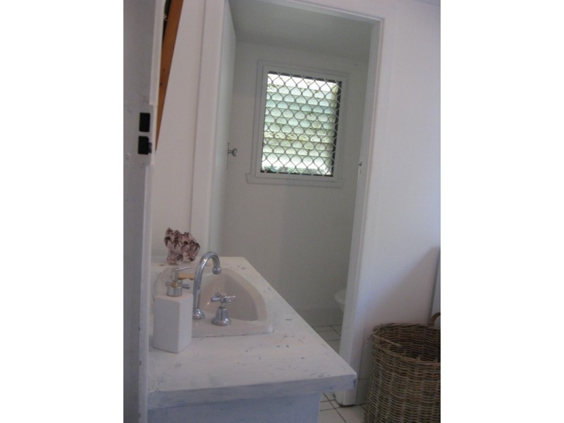 1 Ironbark Ave, Byron Bay NSW 2481