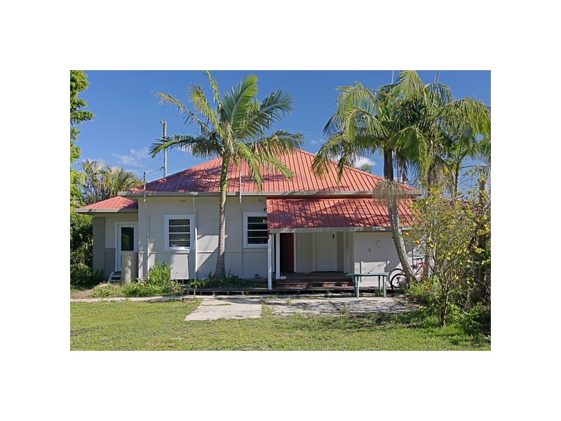 1A Wollumbin St, Byron Bay NSW 2481