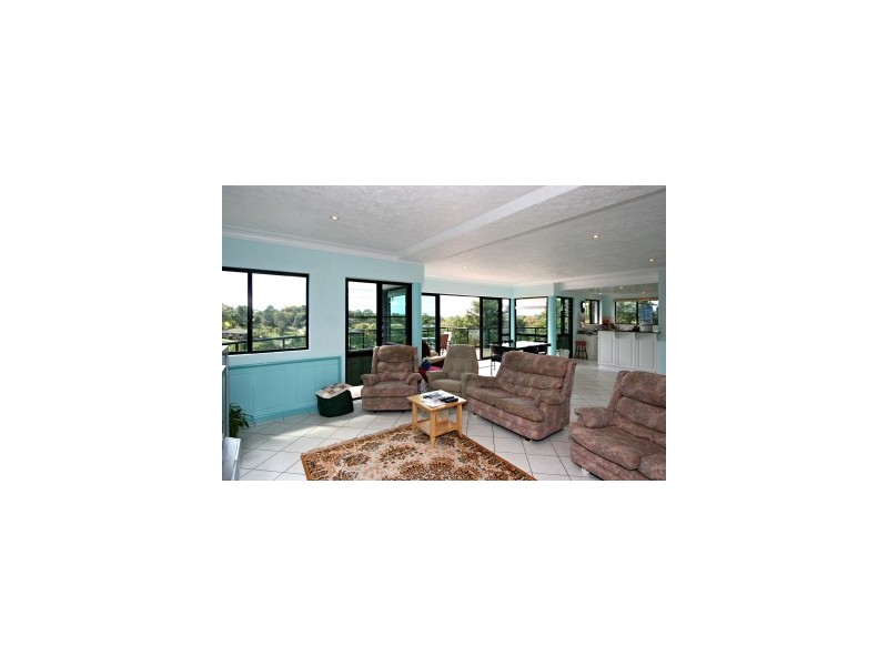 10 Muli Place, Suffolk Park NSW 2481