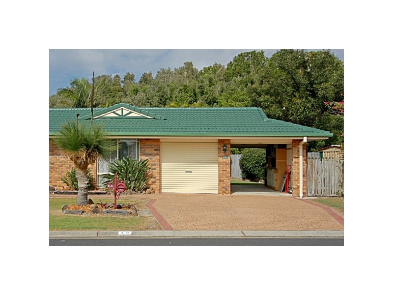 48 Bottlebrush Crescent, Suffolk Park NSW 2481