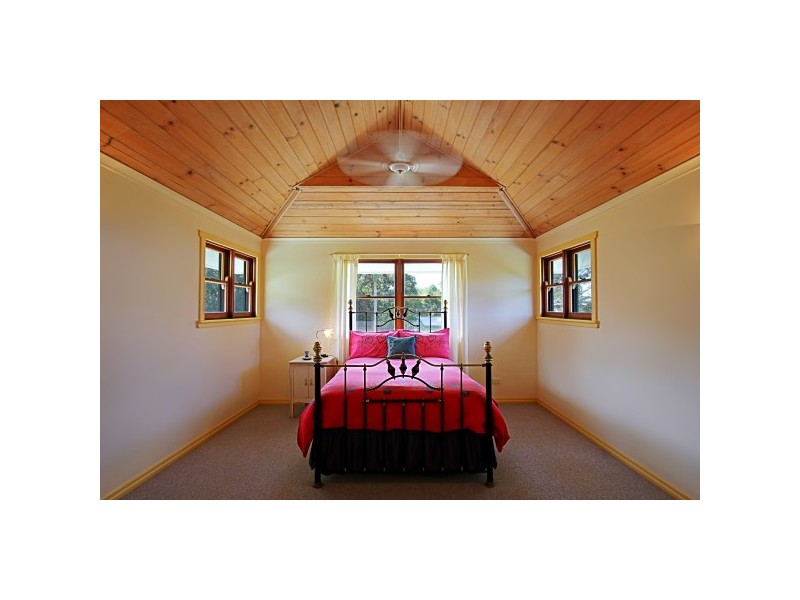 71 Plantation Drive, Ewingsdale NSW 2481