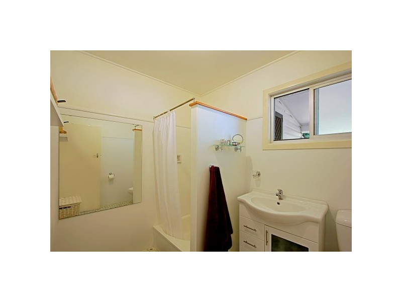 56a Bangalow Rd, Byron Bay NSW 2481