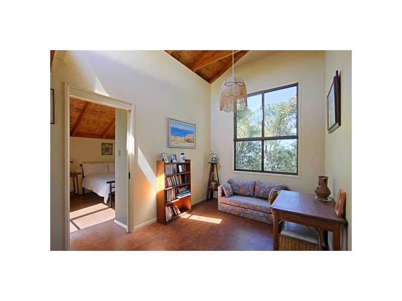 8 Tamarind Court, Suffolk Park NSW 2481