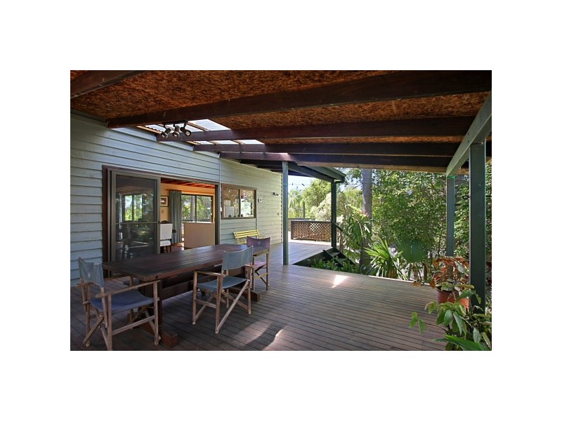 8 Tamarind Court, Suffolk Park NSW 2481