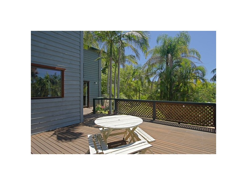 8 Tamarind Court, Suffolk Park NSW 2481