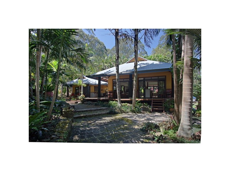 4 Angus Place, Ewingsdale NSW 2481