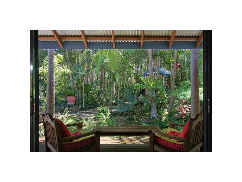 4 Angus Place, Ewingsdale NSW 2481