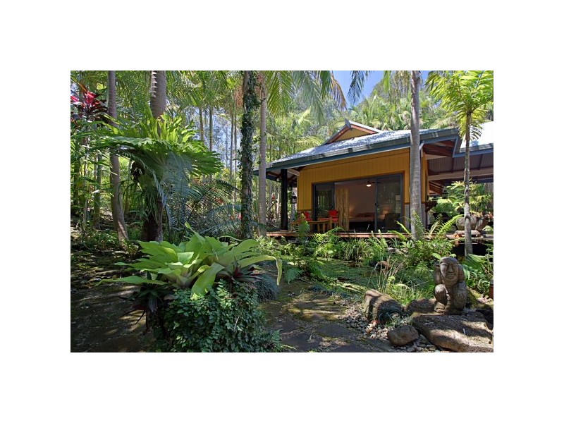 4 Angus Place, Ewingsdale NSW 2481