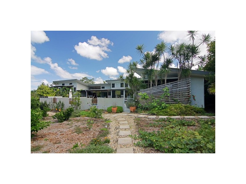 2 Hill View Place, Ewingsdale NSW 2481