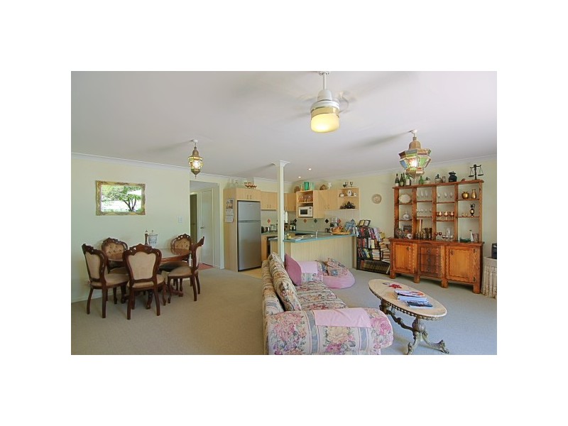 2/41 Redgum Place, Suffolk Park NSW 2481