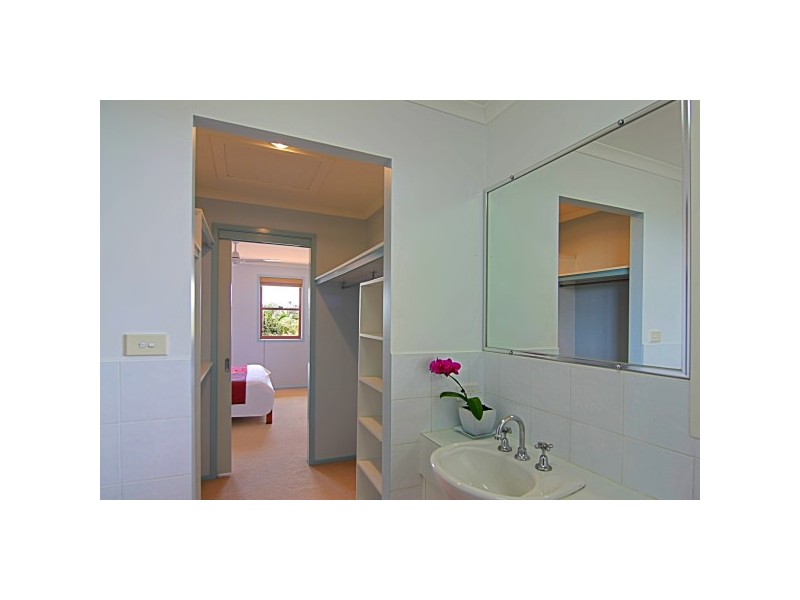 16b Pacific Vista Drive, Byron Bay NSW 2481