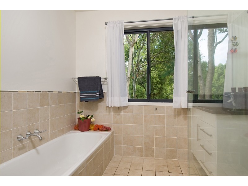 14 Valley Court, Ewingsdale NSW 2481