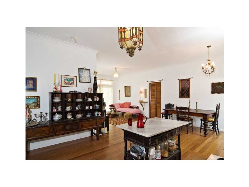 8 Cemetery Road, Byron Bay NSW 2481