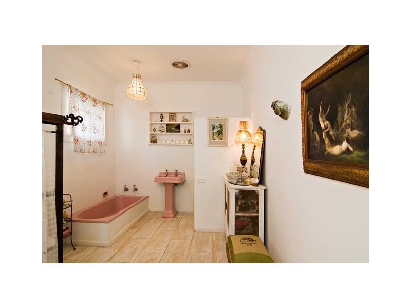 8 Cemetery Road, Byron Bay NSW 2481