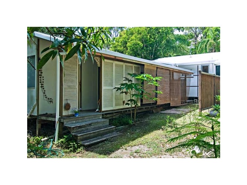 8 Cemetery Road, Byron Bay NSW 2481