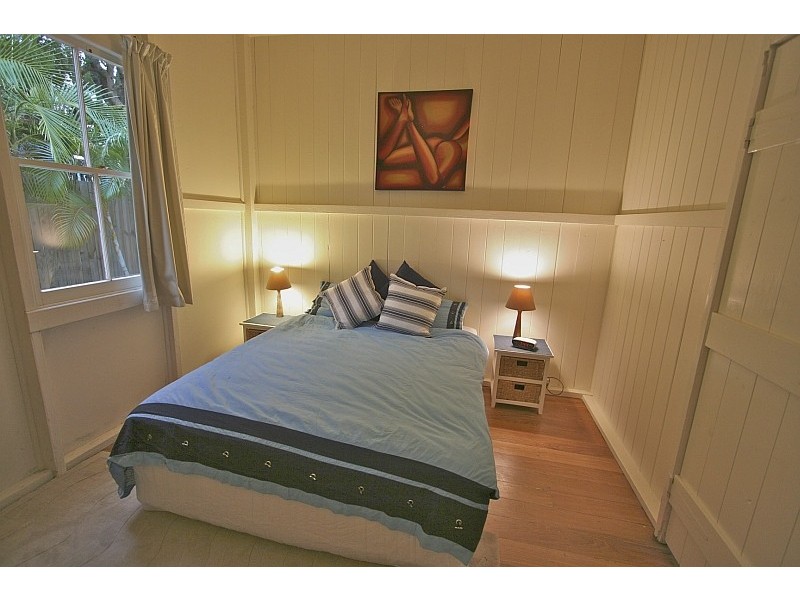 1 Ruskin Lane, Byron Bay NSW 2481