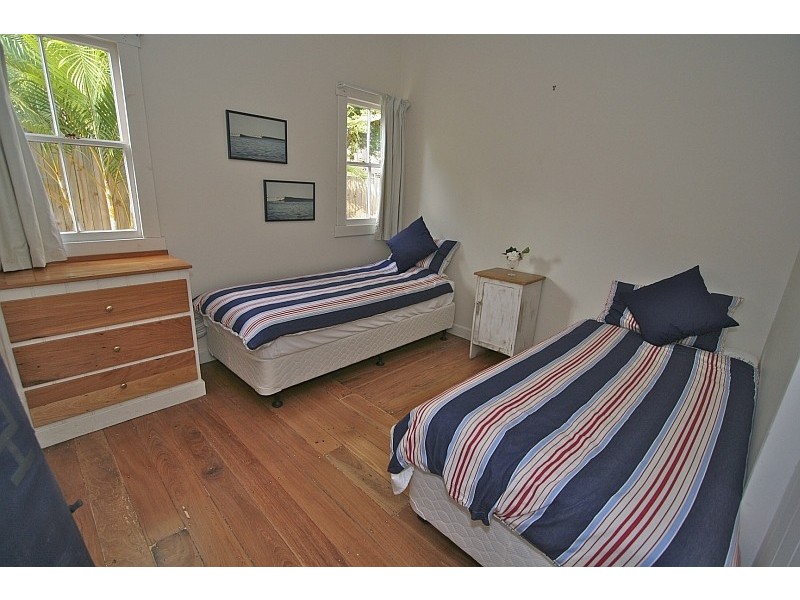 1 Ruskin Lane, Byron Bay NSW 2481