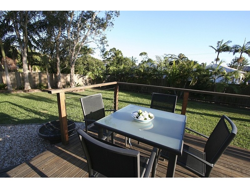 1 Ruskin Lane, Byron Bay NSW 2481