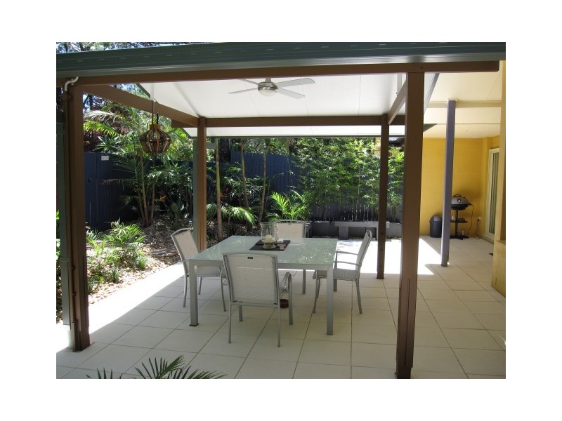 4/2B Kalemajere Drive, Suffolk Park NSW 2481