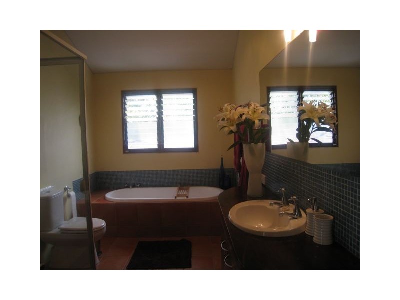 21 Oakland Court, Byron Bay NSW 2481