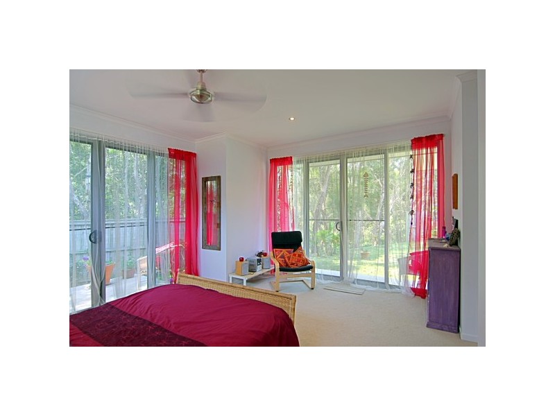 3 Sallywattle Drive, Suffolk Park NSW 2481